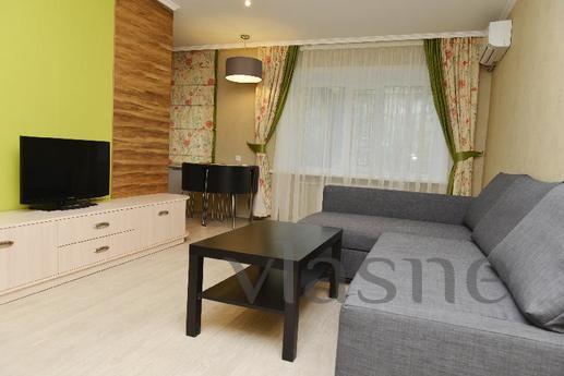 Rent a cozy 2-bedroom apartment standard class on Vernadsky 