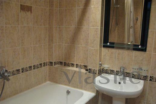 One bedroom apartment in the city center, Chelyabinsk - apartment by the day