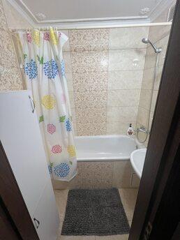 Rent a two-room apartment in Obolon, Kyiv - apartment by the day