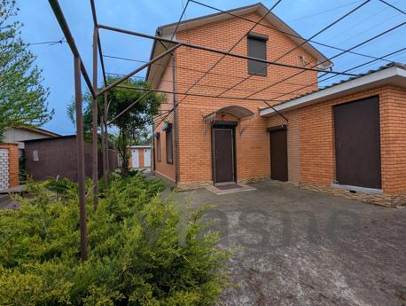 I'm renting a double-overhead building, 5 khvilin pishki
