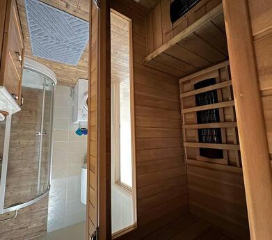 Lux 2-room, modern residential complex behind the Circus, Zaporizhzhia - apartment by the day
