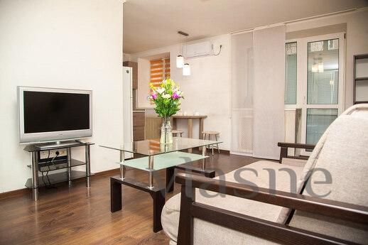 1-room "junior suite" in the very center of the ci