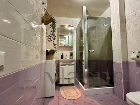 2-room suite, near the restaurant 'Villa Oliva', Zaporizhzhia - apartment by the day