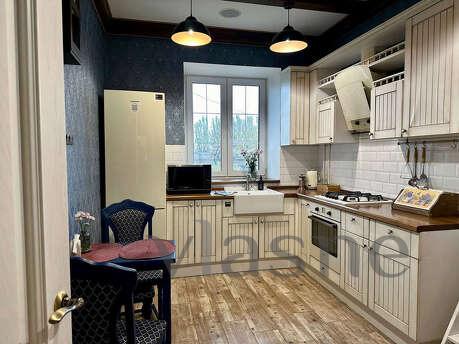 VIP 2-room apartments near McDonald's, Zaporizhzhia - apartment by the day