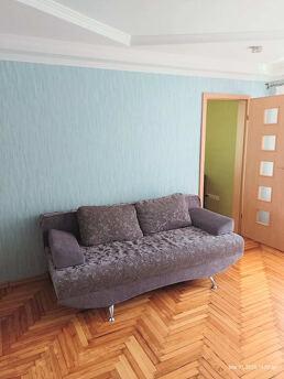 2 room Junior Suite on the street. Matrosova 25a, Zaporizhzhia - apartment by the day