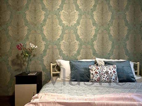 Daily rent 2-room semi-lux Ukrainian, Lahti, Zaporizhzhia - apartment by the day