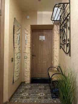 Daily rent 2-room semi-lux Ukrainian, Lahti, Zaporizhzhia - apartment by the day