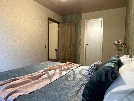 Daily rent 2-room semi-lux Ukrainian, Lahti, Zaporizhzhia - apartment by the day