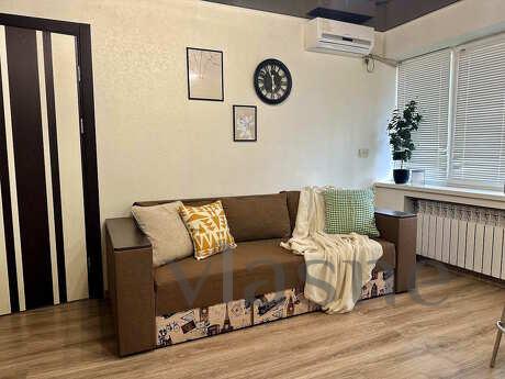Excellent 2-room Junior Suite on Pobedy St., 87a, Zaporizhzhia - apartment by the day
