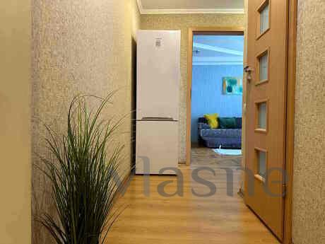 2 room Junior Suite on the street. Matrosova 25a, Zaporizhzhia - apartment by the day