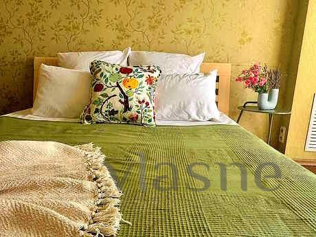 2 rooms. Junior suite on Soborny Avenue 212, Zaporizhzhia - apartment by the day