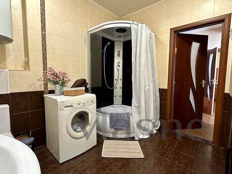 2 rooms. Junior suite on Soborny Avenue 212, Zaporizhzhia - apartment by the day