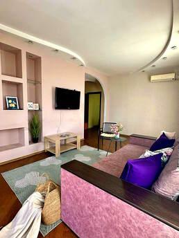 2 rooms. Junior suite on Soborny Avenue 212, Zaporizhzhia - apartment by the day
