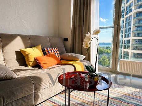 Premium apartments in the Bartolomeo residential complex., Dnipro (Dnipropetrovsk) - apartment by the day