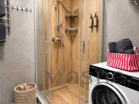 Designer European-style two-room apartment in the Grani residential complex, Dnipro (Dnipropetrovsk) - apartment by the day
