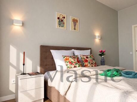 Designer European-style two-room apartment in the Grani residential complex, Dnipro (Dnipropetrovsk) - apartment by the day