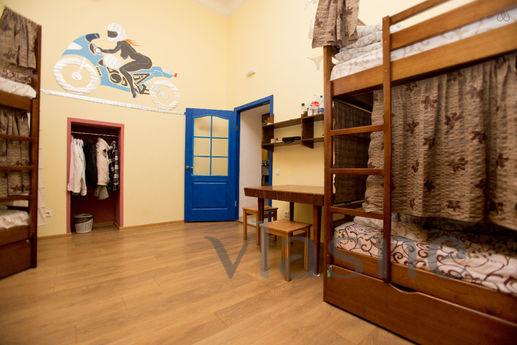 European hostel in the heart of the city, Odessa - apartment by the day