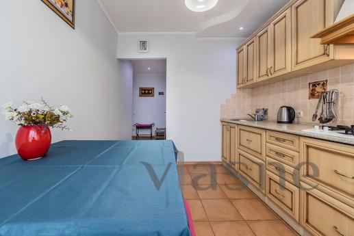 1k apartment Podobovo, Palats Sportu metro station, Kyiv - apartment by the day