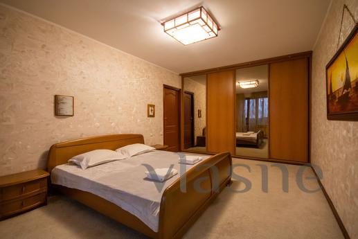 Rent 2k apartment near Kiev, Kyiv - apartment by the day