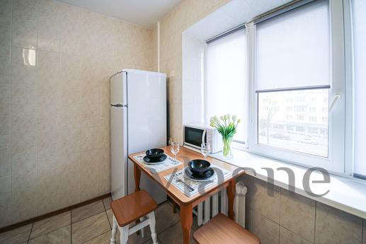 Rent 2k apartment in Pecherska metro station, Kyiv - apartment by the day