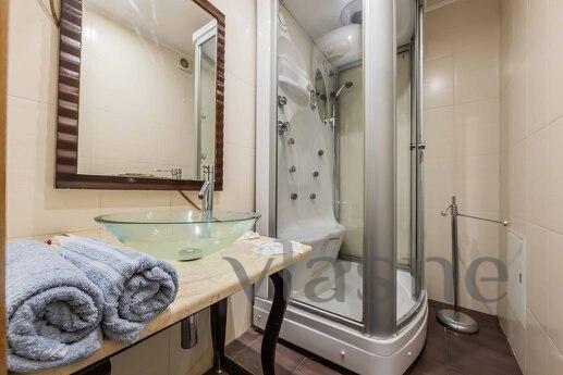 Podobova 2k apartment bіlya Sports Palace, Kyiv - apartment by the day