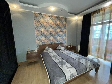 Rent a 3k apartment near the center of the capital, Kyiv - apartment by the day