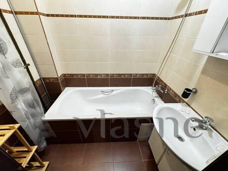 Rent a 3k apartment near the center of the capital, Kyiv - apartment by the day