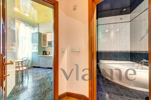 Podobova rent 3k apartment, Kyiv - apartment by the day