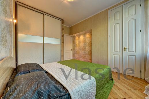 Podobova rent 3k apartment, Kyiv - apartment by the day