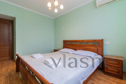 Rent 3k apartment, Zoloti Vorota metro station, Kyiv - apartment by the day