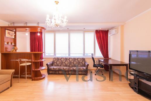 Rent 3k apartment, Zoloti Vorota metro station, Kyiv - apartment by the day