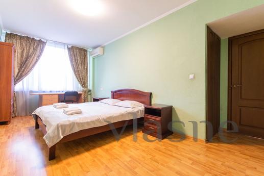 Rent 3k apartment, Zoloti Vorota metro station, Kyiv - apartment by the day