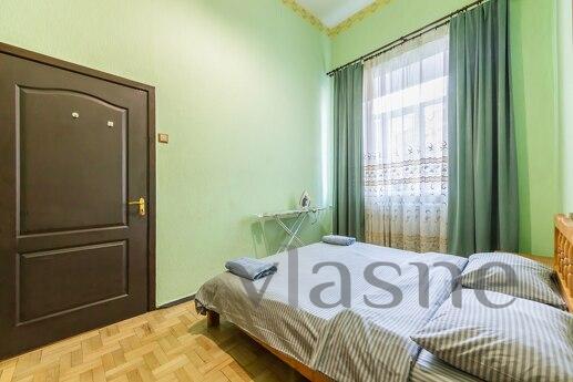 Podobova rent 4k apartment, Kyiv - apartment by the day