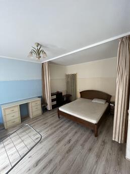 Затишна квартира неподалік центру міста Затишна квартира неподалік центру міста,зручна комунікація,в