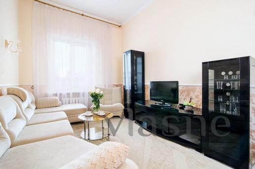 For you - a cozy 2-bedroom apartment in the center of Moscow