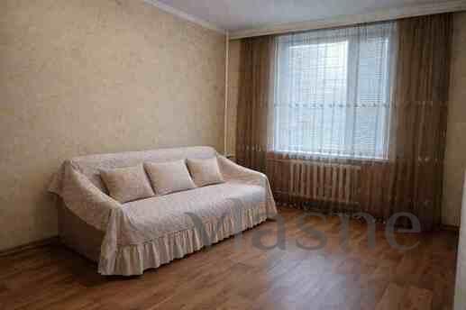 Пионер. 3-комн. квартира. Красная линия., Кривой Рог - квартира посуточно