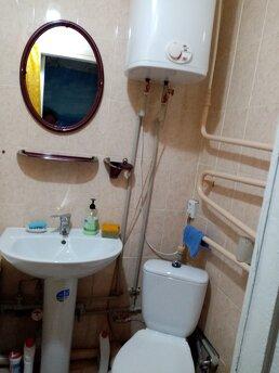 I will rent a hotel room for a day with 4 beds., Chernomorsk (Illichivsk) - apartment by the day