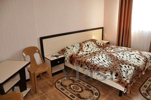 Guest house 'Lotos' 70 meters, Saky - apartment by the day