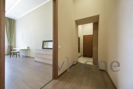 2-room flat with parking in the center, Saint Petersburg - apartment by the day