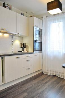Comfortable apartment in the metro, Moscow - apartment by the day