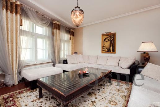 Chic and luxury, Moscow - apartment by the day