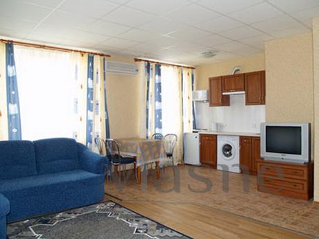 2-bedroom apartment in Omsk. Address: Str. Frunze, 1/3, cent