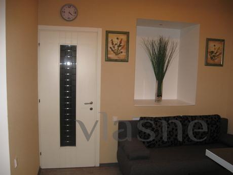 The apartment is in the heart, Odessa - apartment by the day