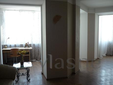 2-bedroom apartment in Omsk, Omsk - apartment by the day