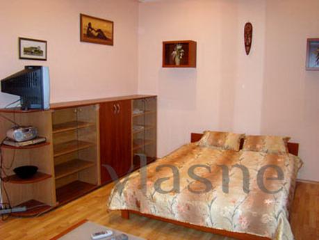 Rent 1-room apartment in Omsk in the short term: from days t