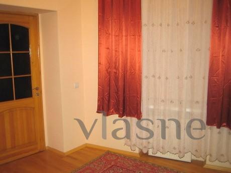 Apartment for rent in Omsk at the Congre, Omsk - apartment by the day