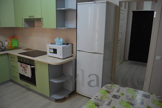 Two in the new house, Belgorod - apartment by the day