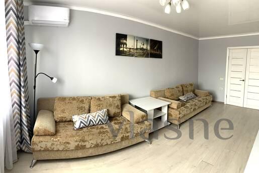 Two-bedroom in a quiet center location., Magnitogorsk - apartment by the day