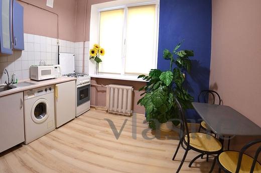 Comfortable apartment near the subway, Moscow - apartment by the day