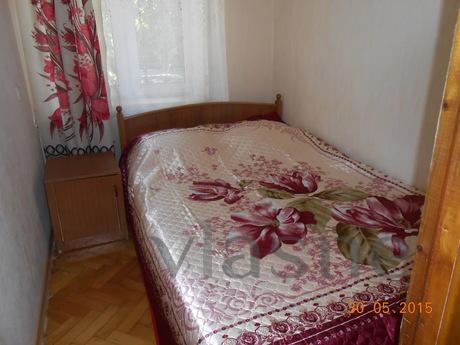 We rent a 3 room apartment in the center, Sochi - apartment by the day